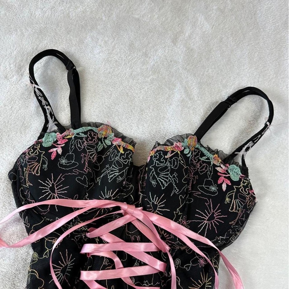 Chantal Thomass for Victoria's Secret 2004 black pink floral bustier babydoll - Picture 2 of 4